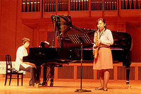1201　会員の小番薫先生のすてきな心動かされたサキソフォンの演奏。スタッフとして動いていてお衣装の着替えなしで。ピアノは会員の小笠原恒子先生。スタッフ。