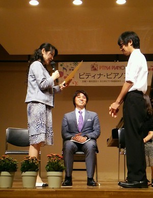 瀬崎哲史さん.jpgのサムネール画像のサムネール画像