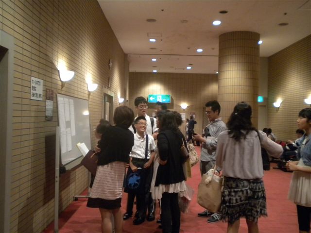 1回目の掲示発表です