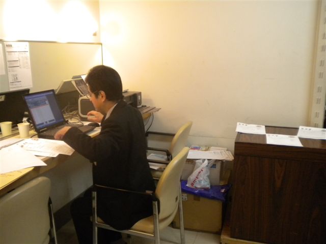 集計係はいつもより一人少なく大忙し