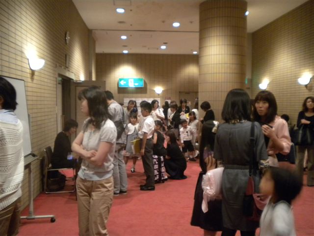 2回目の掲示発表です