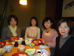 各テーブルのご紹介です。運営委員が必ず入るようになっています。