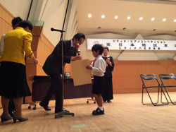 本選A2表彰トロフィー4.jpg