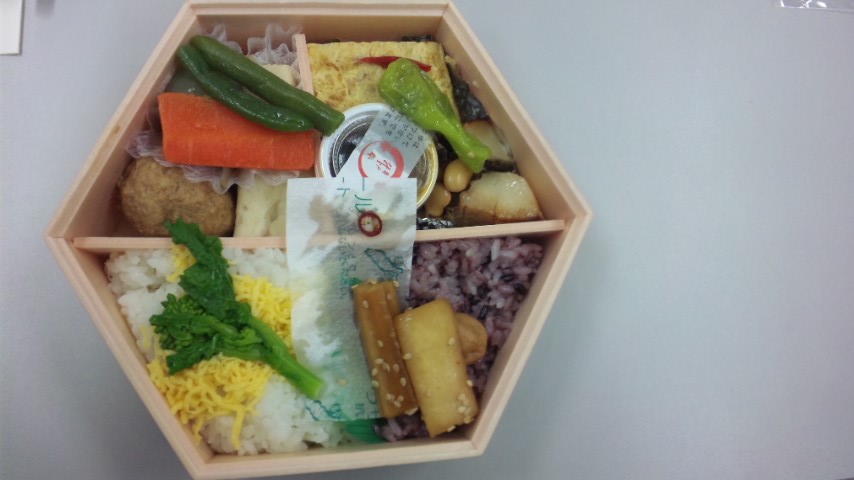 総会お弁当.jpg