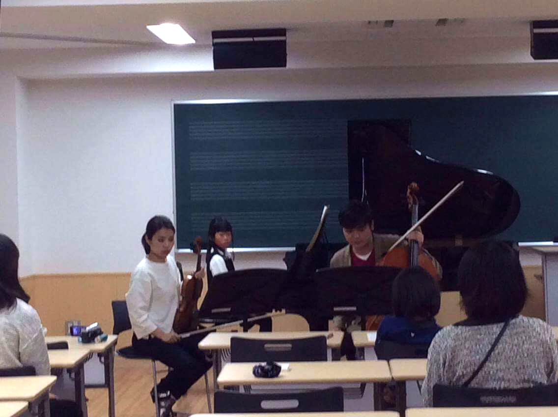 室内楽リハ２.JPG