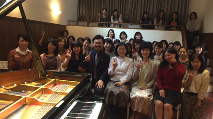 Akamatsu_sensei_photo.jpg