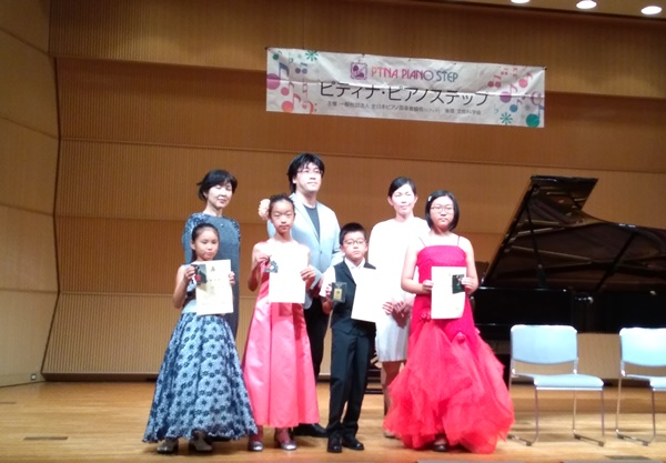 piano12.jpg