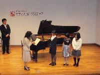 piano1_t.jpg