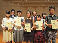 アドバイザーの先生方と記念撮影