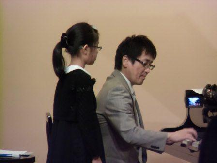 奥村先生＆モデル１.JPG