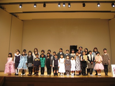 s-2Ｈ２５．２．２４ピアノステップ 016.jpg