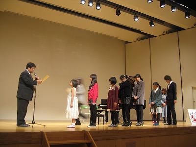 s-2Ｈ２５．２．２４ピアノステップ 041.jpg