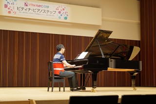 piano2.jpg