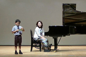 コメントを読むお子さん