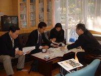 校長先生、高木先生、本部堀さん、支部林さん