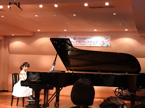 22290223演奏者.jpg