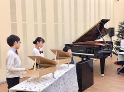 こうし、りん演奏