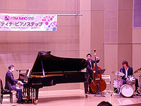 ポピュラージャズアンサンブル＜ジャズべーシストのピアノ出演＞