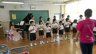 鹿浦小学校