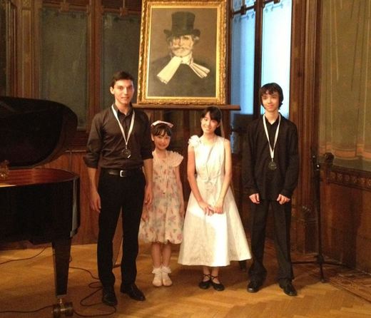 PIANOTALENTS1.jpg